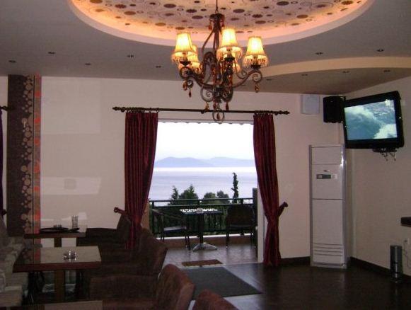 Pantheon Hotel & Suites Nerotriviá Esterno foto